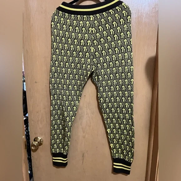 GUCCI
Mushroom Jacquard Printed Sweatpants
Size: M​​ - Picture 2 of 3